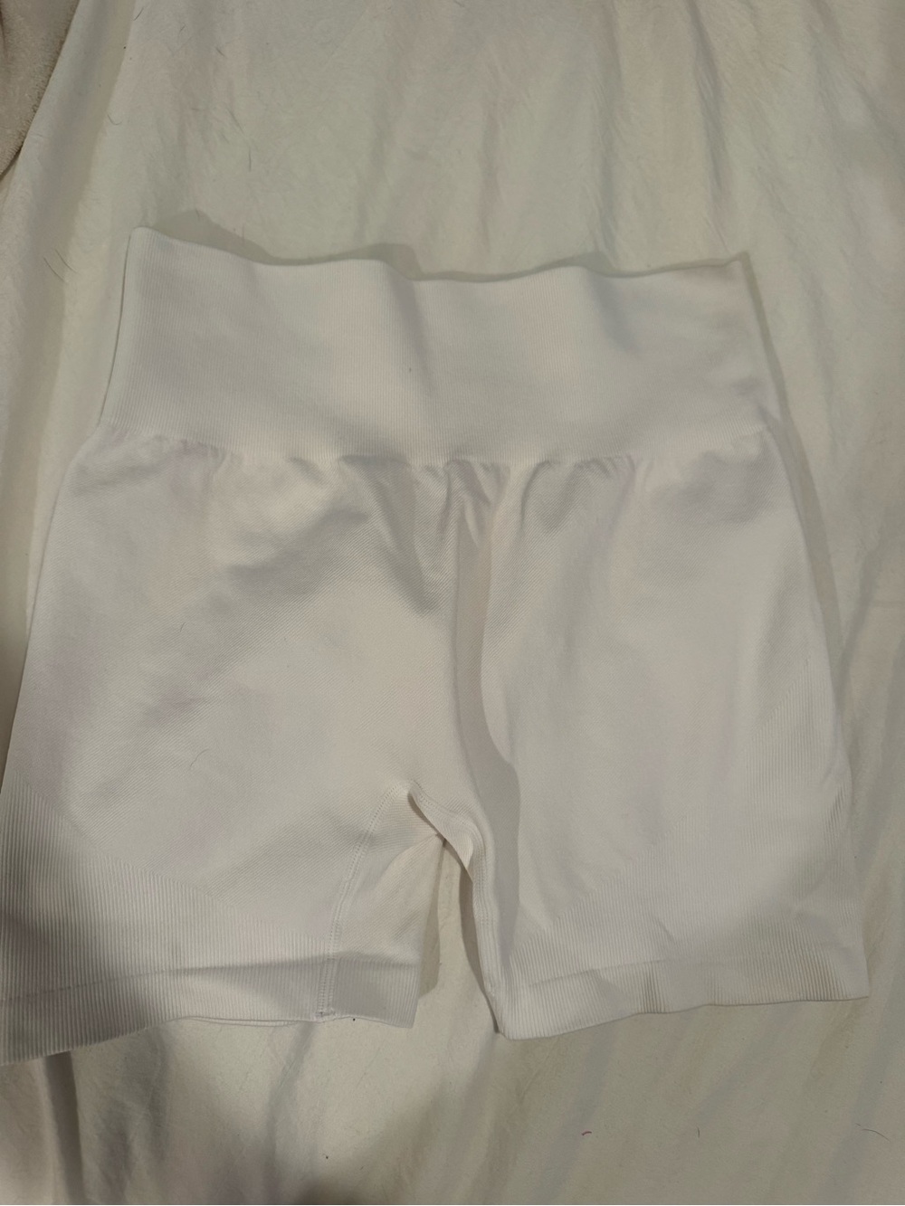 Women's High-Waist White Seamless Shorts